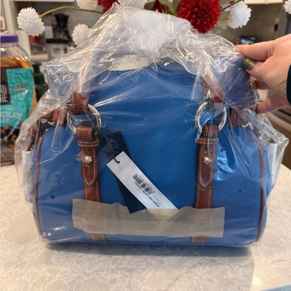 Dooney and Bourke cobalt satchel - Picture 4 of 16